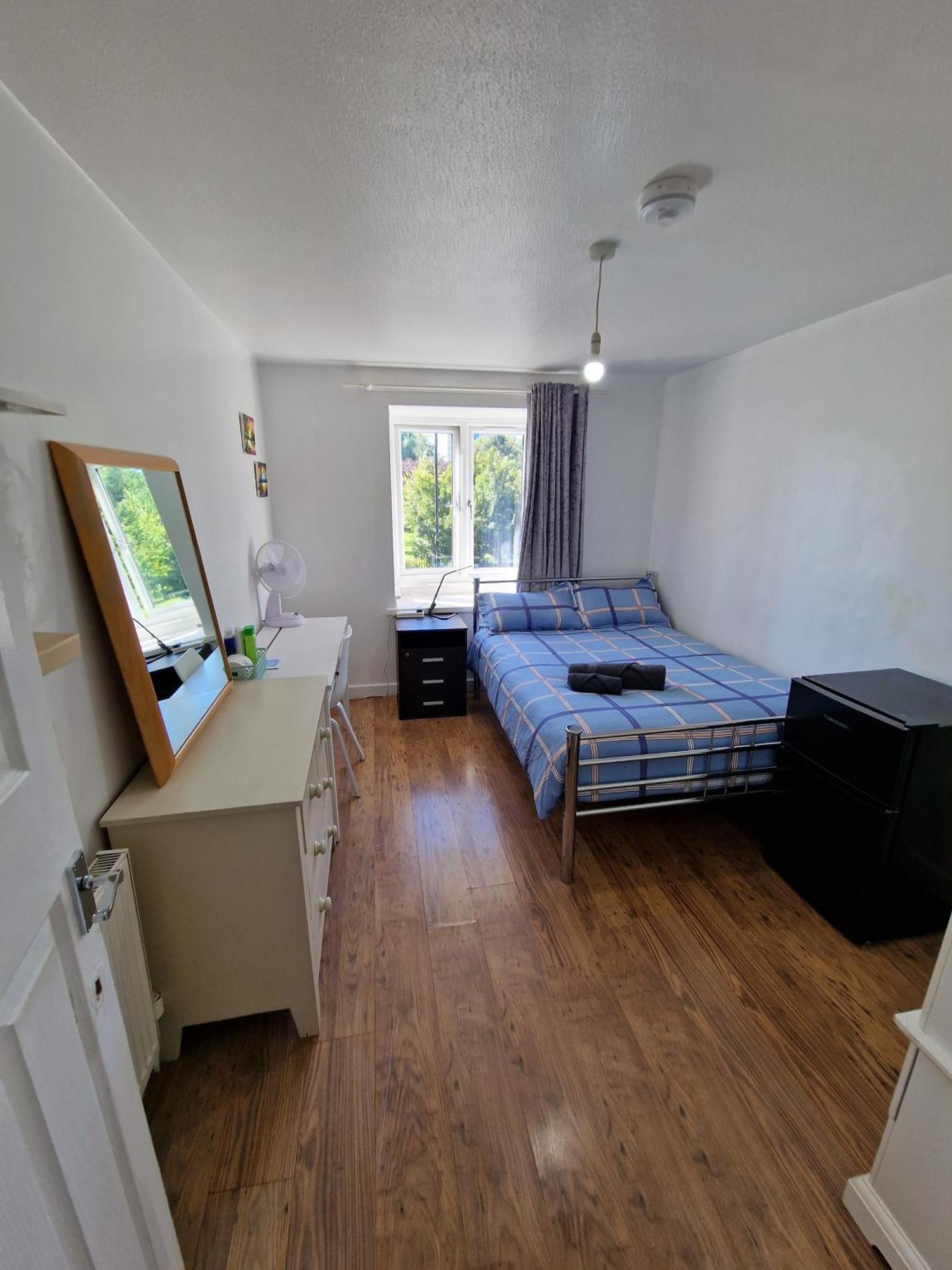 Cozy Double Bedroom In Zone 1-2 Central לונדון מראה חיצוני תמונה